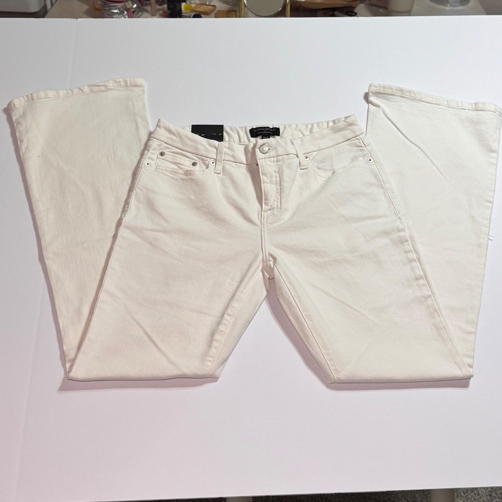 Banana Republic Low Rise Bootcut Jeans Off White Cream Flared Denim 29/8 NEW
